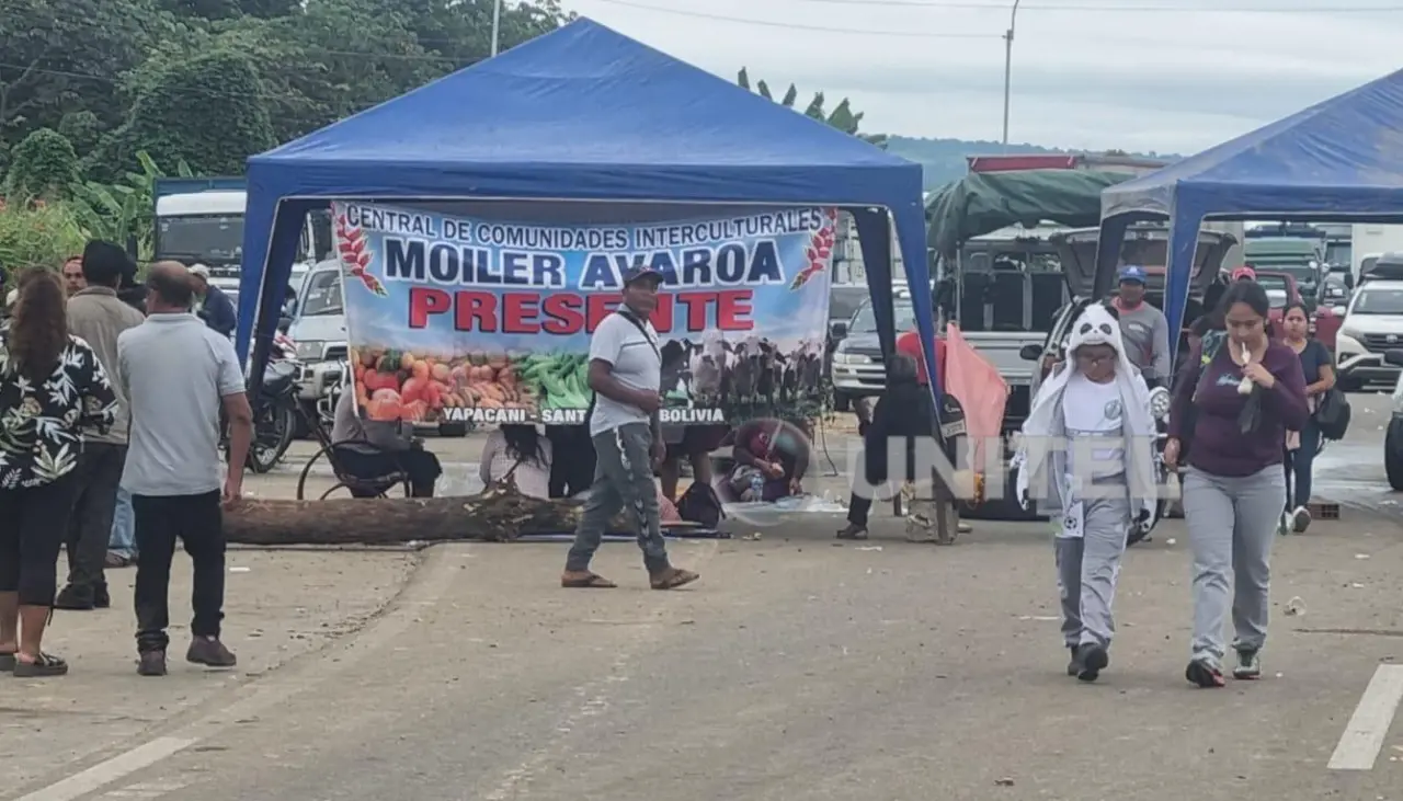 Bloqueo persiste en Yapacaní a la espera del ministro de Hidrocarburos, caso contrario tomarán pozos petroleros