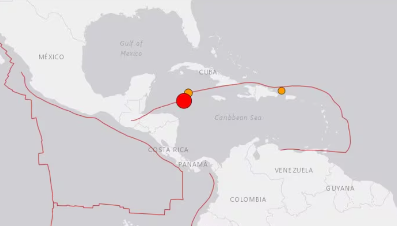 Sismo de magnitud 7,6 sacude el Caribe y genera alerta de tsunami