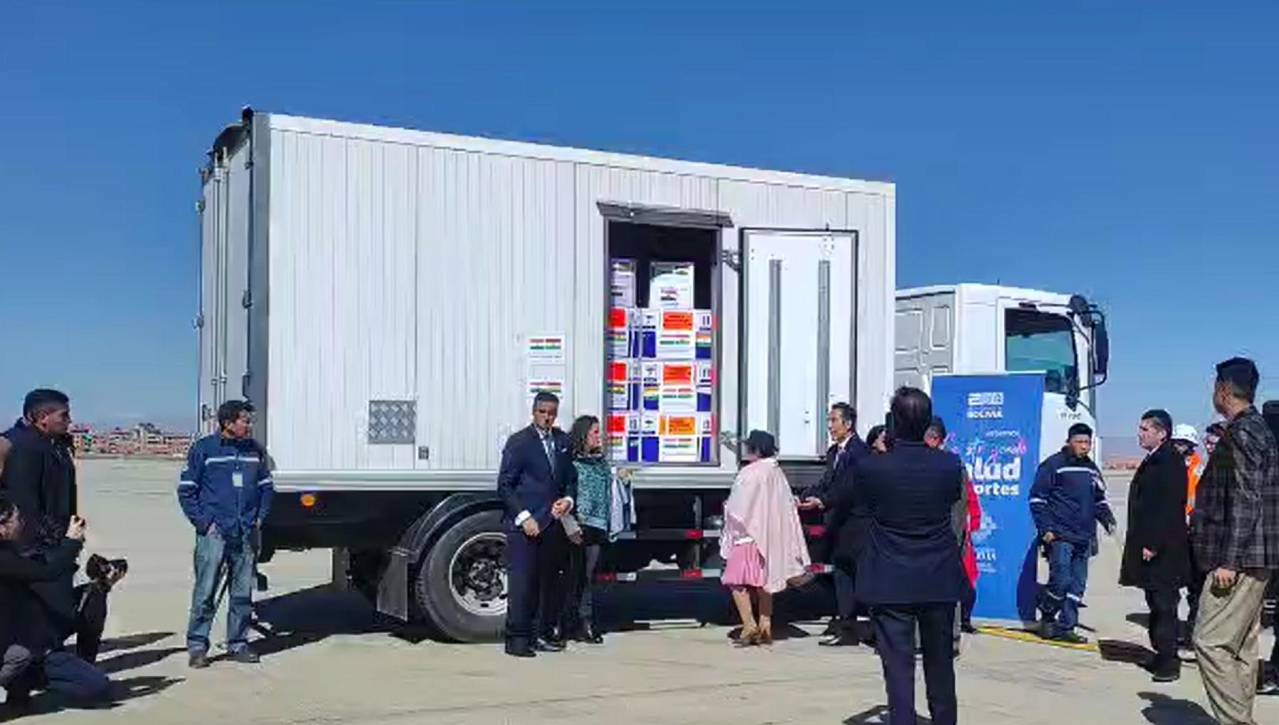 Llegan a Bolivia 300.000 dosis contra el sarampión donadas desde la India