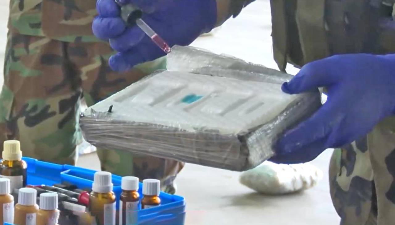 Droga hallada en un bus: Policías se abstuvieron a declarar y serán imputados por tráfico de sustancias controladas