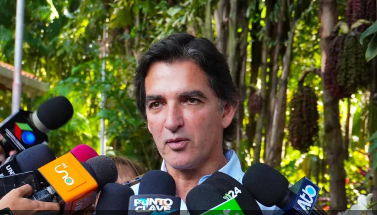 Saavedra presentará nueva denuncia tras el video de fajos de billetes donde se ve al exalcalde Jhonny Fernández 