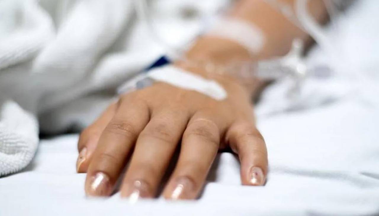 Robo de celular en la Alasita termina con adolescente en terapia intensiva tras ataque con ‘polvo tóxico’