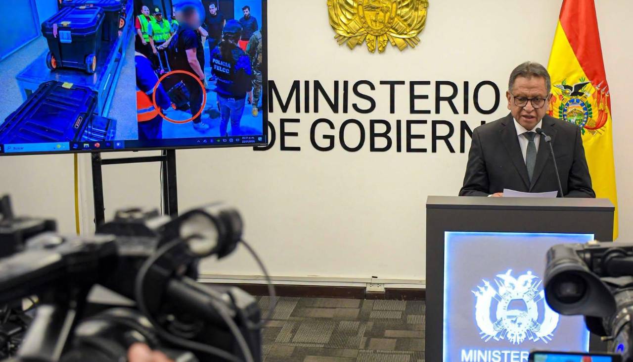 Gobierno pide al menos cuatro informes sobre el operativo de las maletas con oro halladas en Viru Viru