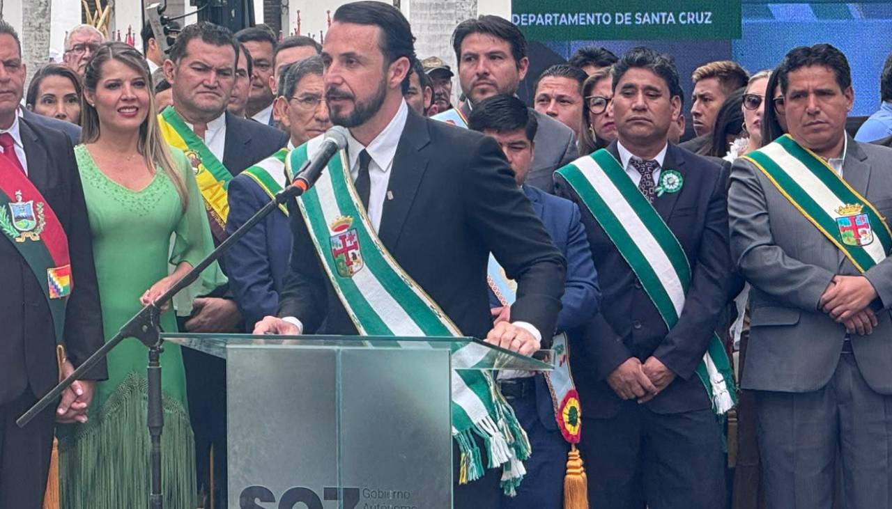 “No vamos a pelear con nadie, pero iremos por lo que nos corresponde”, dice Velasco, que habla de relaciones con el Gobierno nacional