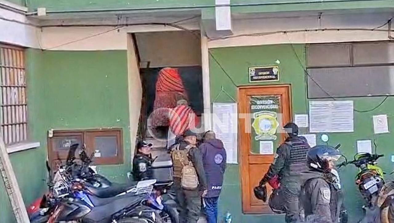 Reportan al menos 100 personas aprehendidas en las movilizaciones en La Paz