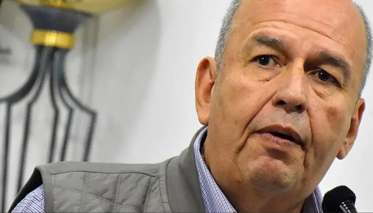 “Decidirán si lo deportan o no”: Arturo Murillo compareció ante un juez de migración de EEUU, reporta abogado 