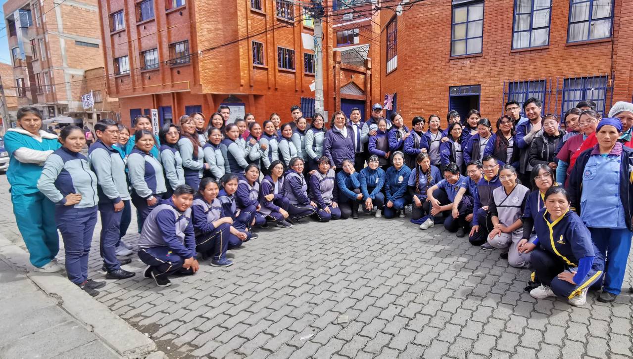 Virgen Niña, el centro educativo alteño que apoya y brinda enseñanzas a niños con autismo 