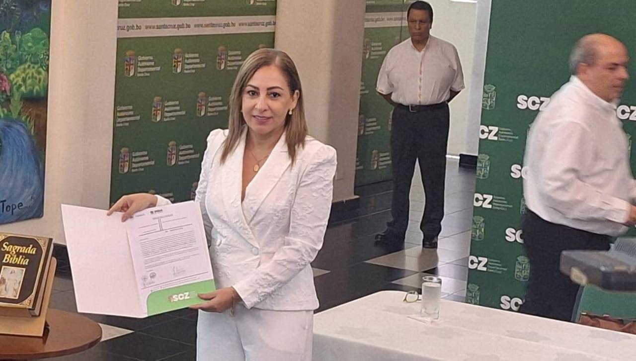 Santa Cruz: Posesionan a Mónica Justiniano como nueva directora departamental del INRA