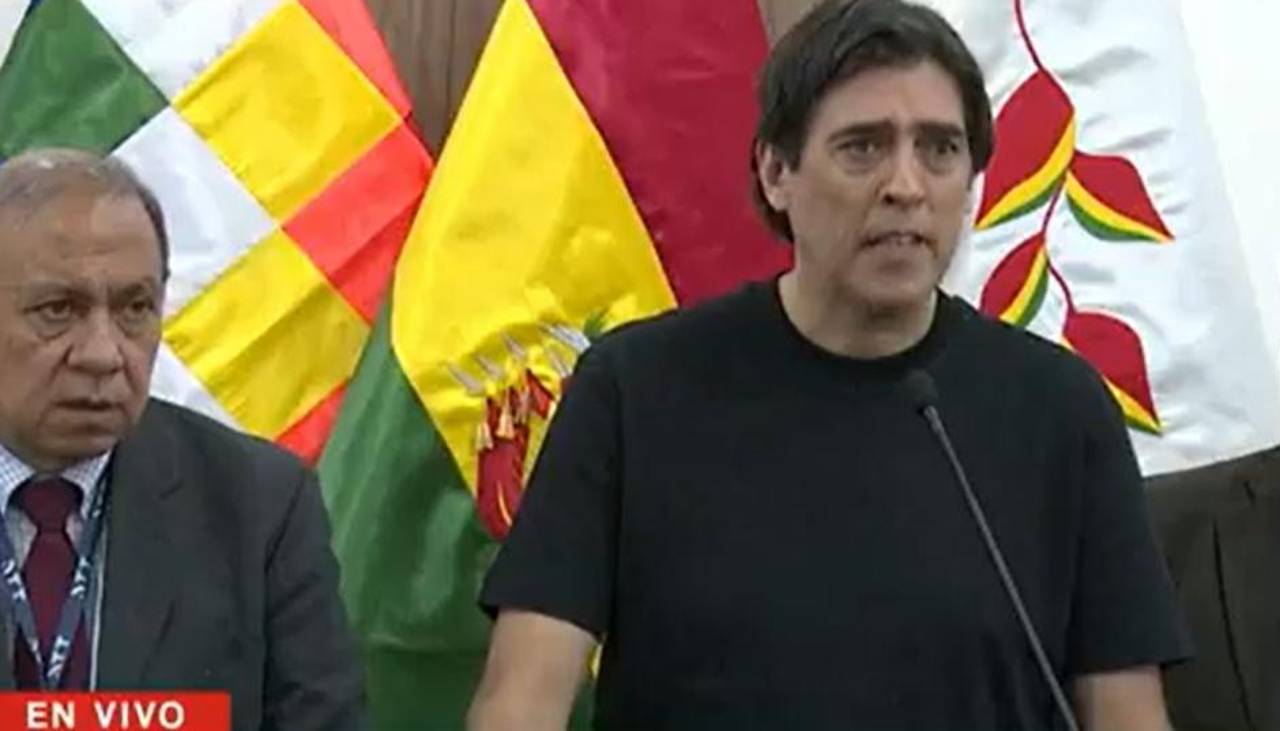 Gobierno acuerda con choferes un incremento del 35% en las tarifas del transporte interdepartamental