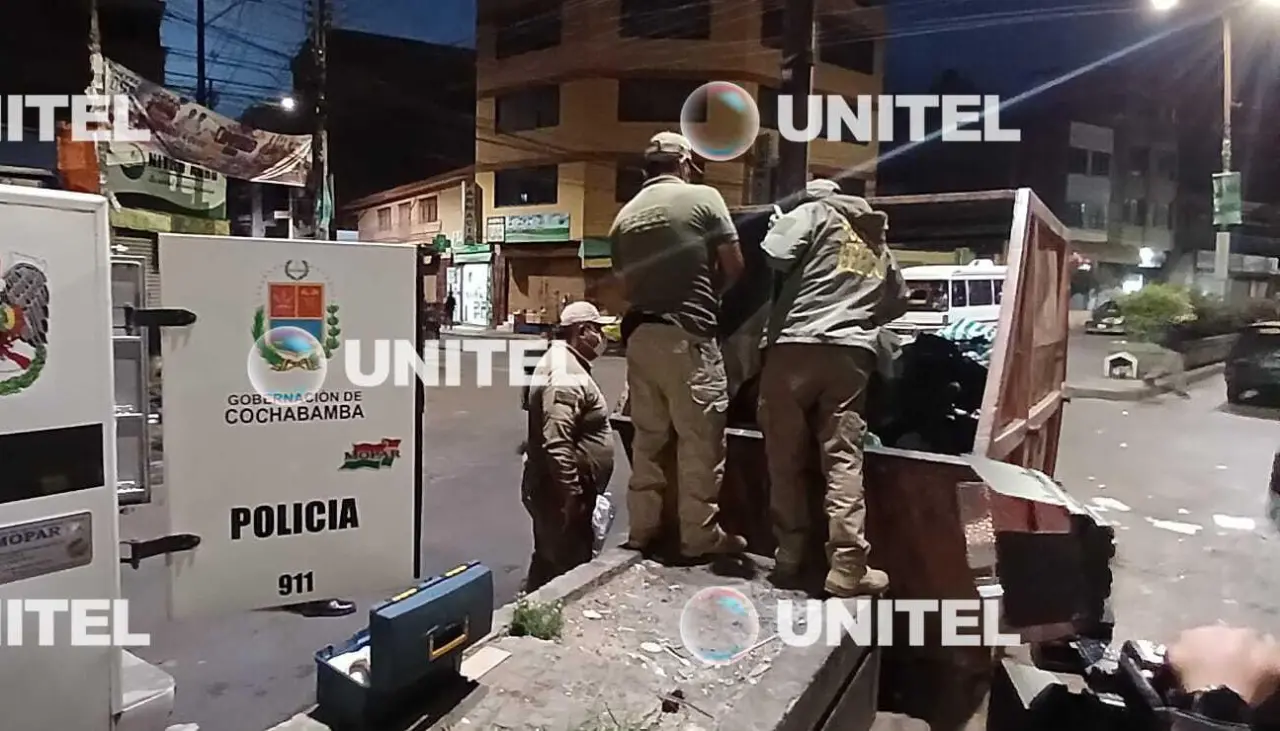 Un recolector halló el cadáver de un hombre dentro de un contenedor de basura