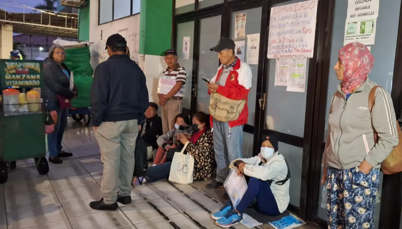 Trabajadores de salud acatan paro nacional este jueves; denuncian despidos injustificados y falta de equipamiento