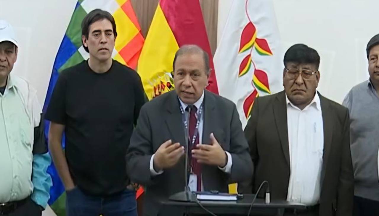 Gobierno acuerda con choferes un incremento del 35% en las tarifas del transporte interdepartamental