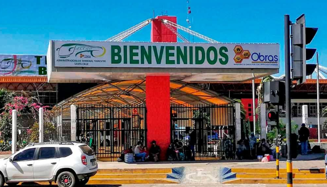 Tránsito restringe salidas en la Terminal Bimodal hacia el occidente ante “posibles” bloqueos