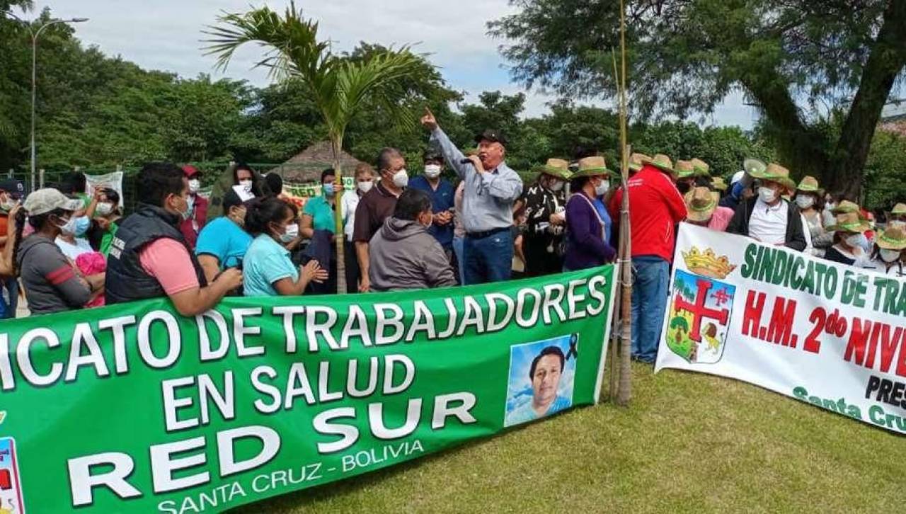 No hay atención en hospitales cruceños y trabajadores advierten con suspender atención la próxima semana