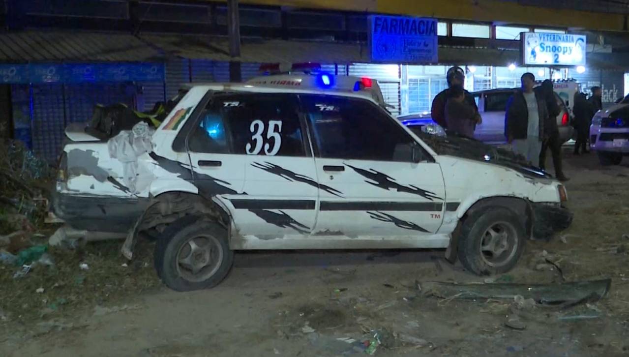 Muere pasajero de un taxi tras choque del vehículo por el Cambódromo