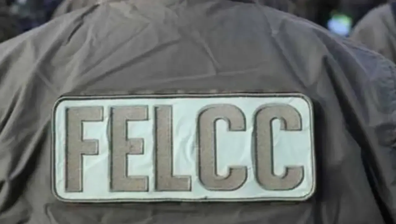 Hombre armado irrumpe en un billar en Montero y deja un herido; una cámara captó el ataque