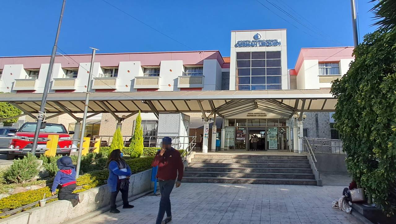 Médicos en Cochabamba esperan carta de la ministra que comprometa pago de sueldos para suspender el paro