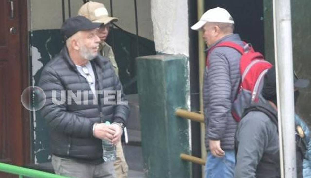 Dictan cuarto intermedio en la audiencia del exministro Arturo Murillo por el caso gases lacrimógenos