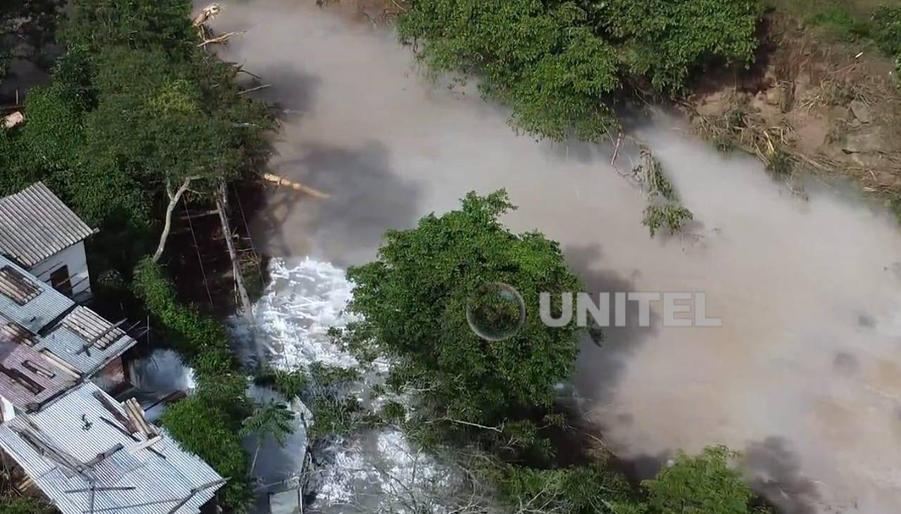 “Si hay una chispa, se va a prender fuego”, dice comunario por la dispersión de gas tras rotura de ducto en Samaipata
