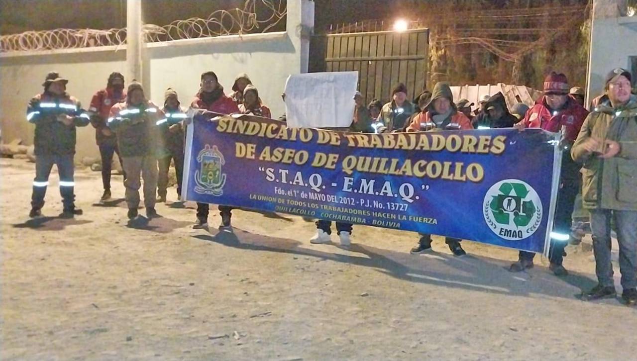 Trabajadores de aseo urbano cumplen paro de 48 horas en demanda del pago de horas extras e incremento salarial