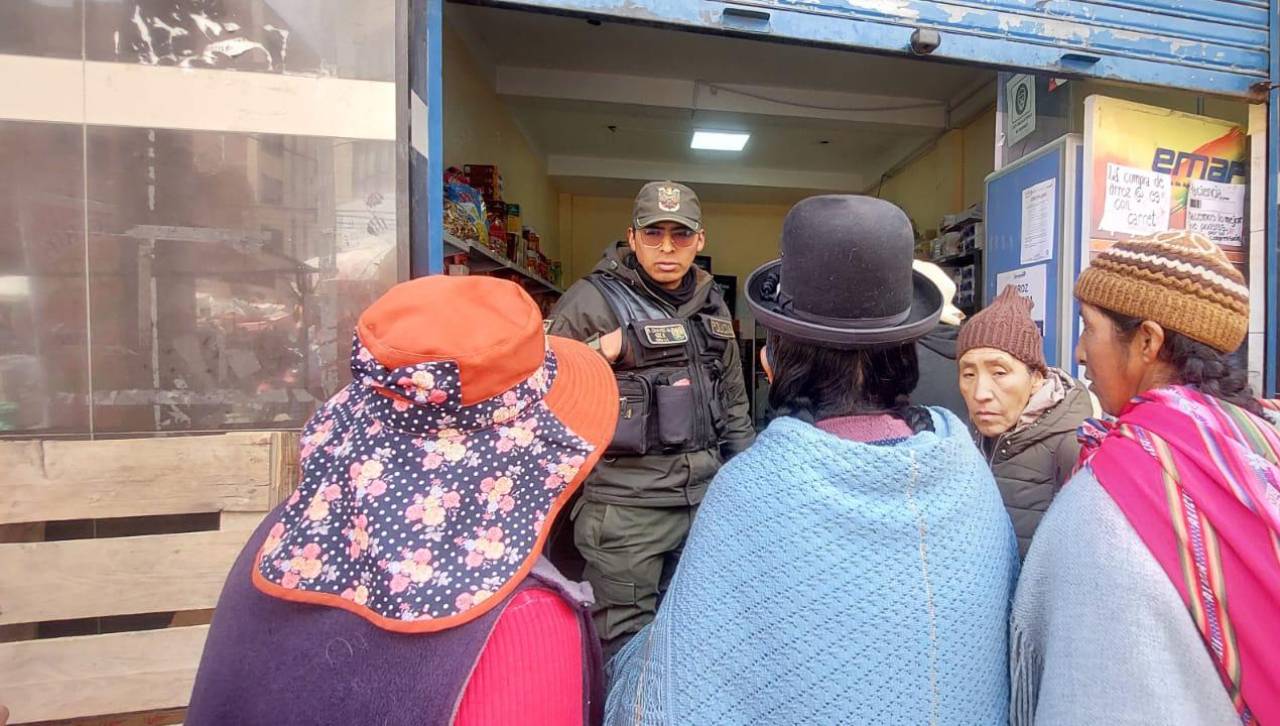 La Paz: Familias temen que Emapa venda arroz solo en sus tiendas móviles y no en sus agencias