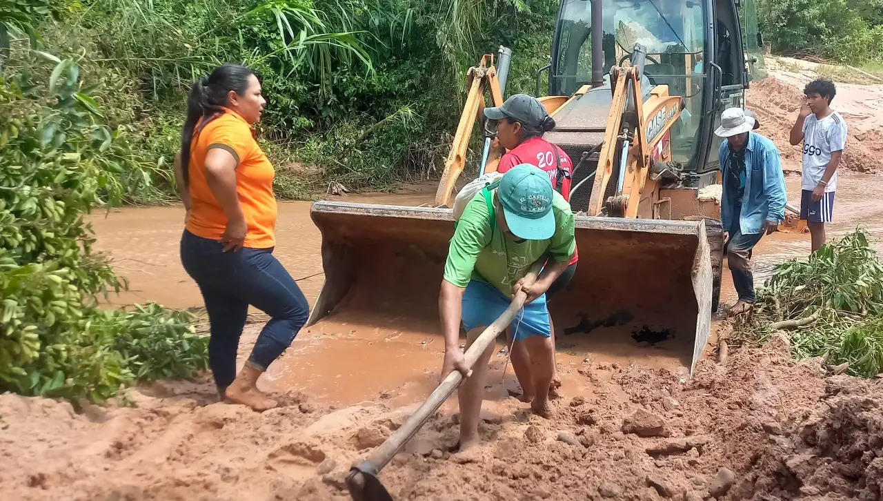 Lluvias dejan 350 km de caminos destruidos en Porongo y comunidades sin agua potable, señala el alcalde