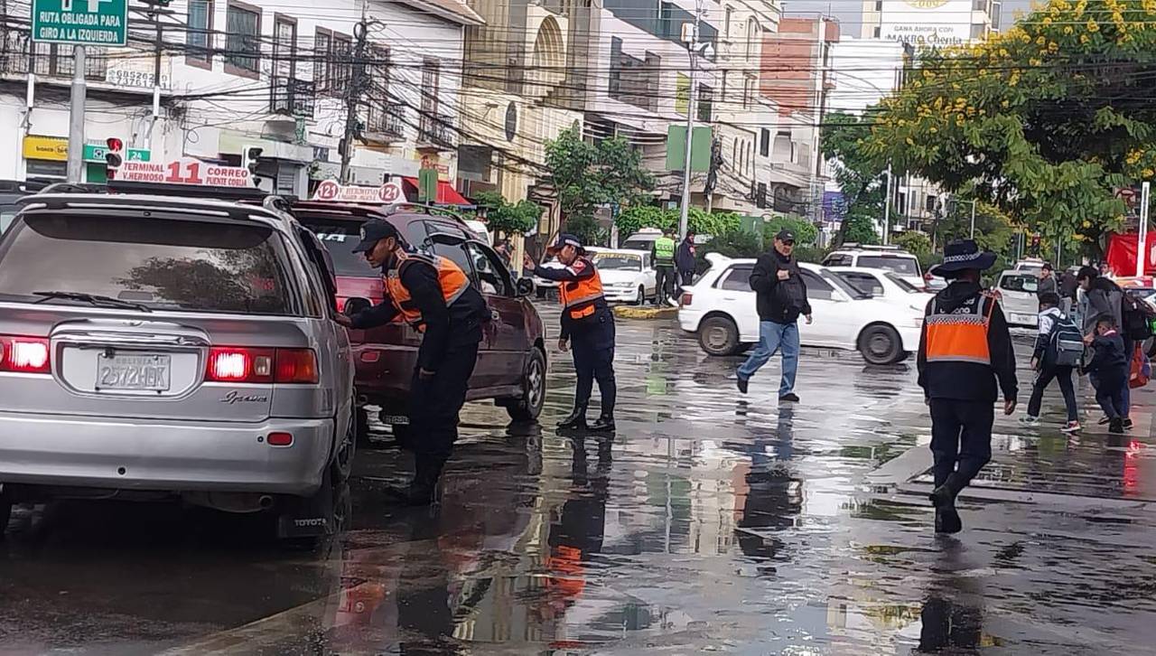 Estas son las tarifas provisionales del pasaje del transporte público en Cochabamba 
