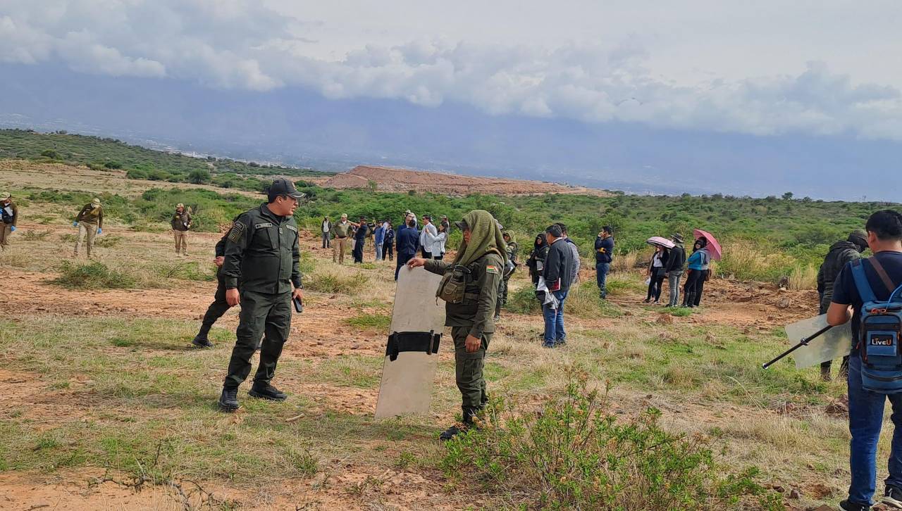 Viceministro de Régimen Interior se traslada a Cotapachi en medio de una investigación por muertes en desbloqueo