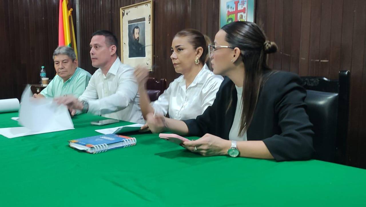 Fernando Parejas de alianza Unidad es elegido como presidente de la Brigada Parlamentaria cruceña