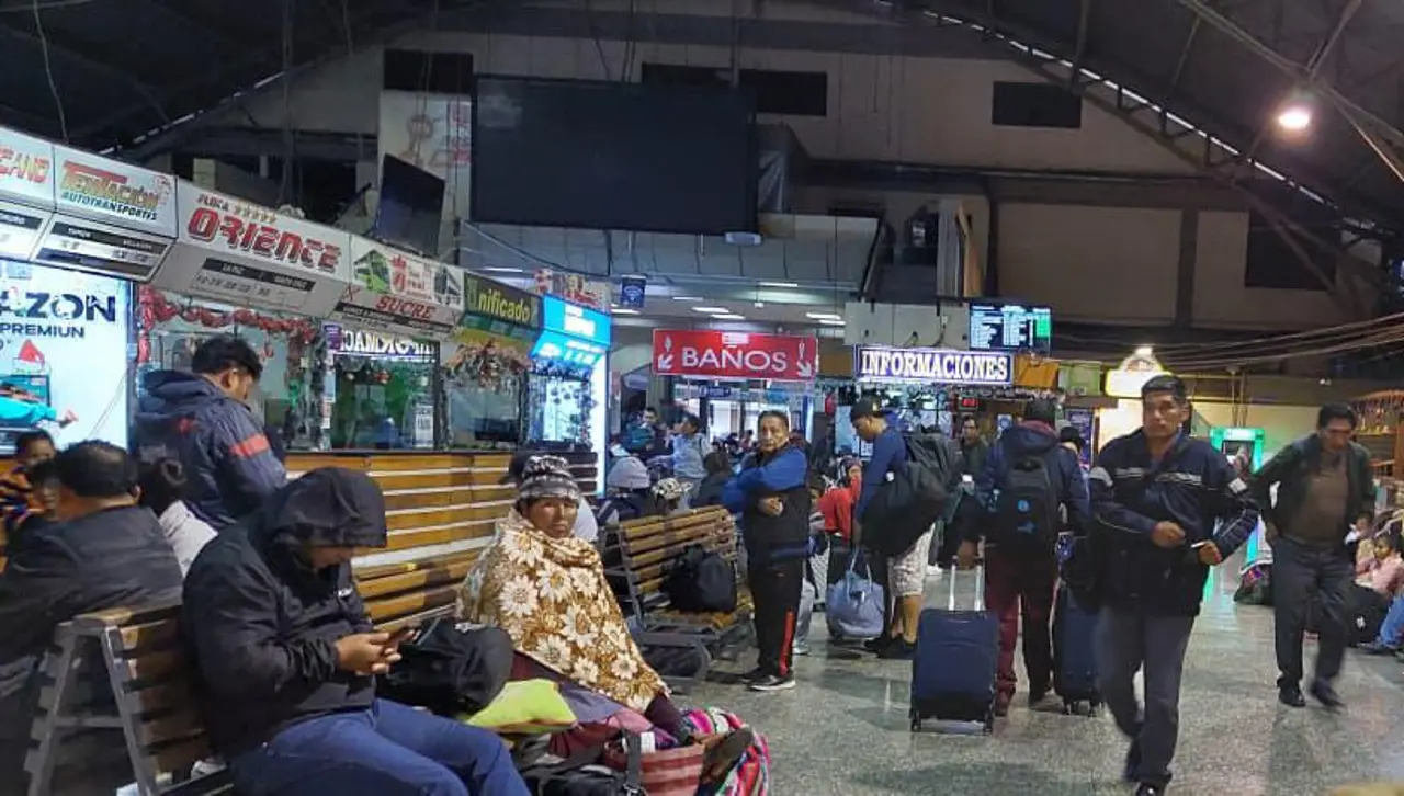 Nuevas tarifas para los viajes interdepartamentales ya rigen en distintas terminales de buses del país