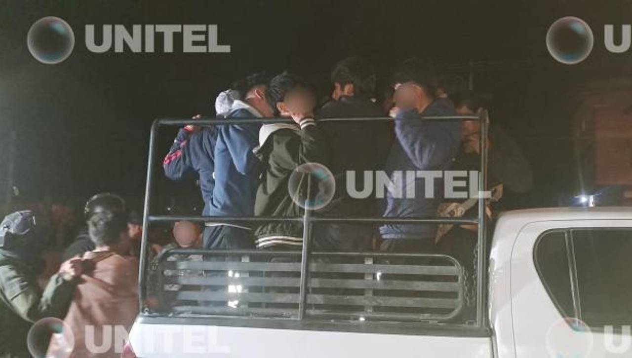 Al menos 20 arrestados tras enfrentamientos entre evistas y la Policía y Sipe Sipe