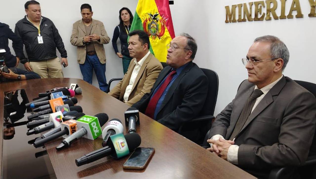 Gobierno confirma la Cumbre Nacional Minera, pero cambia la modalidad: “No queremos enfrentamientos”