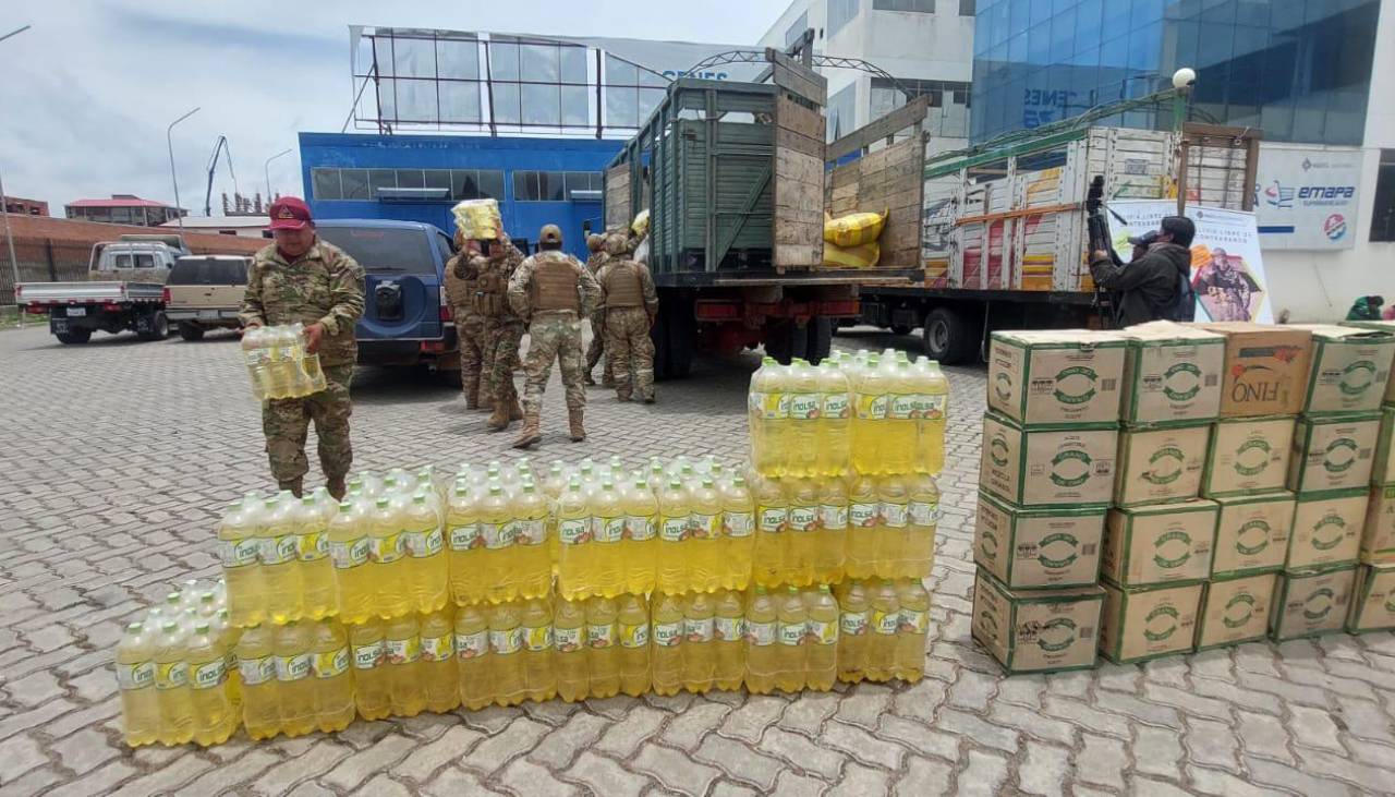 Incautan 5.000 litros de aceite argentino y 35 cabezas de ganado ovino con rumbo a Perú