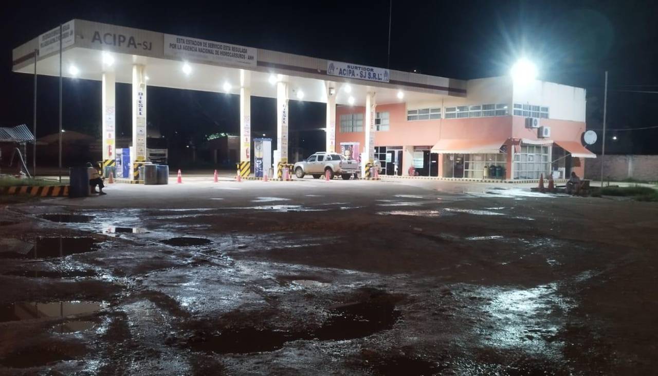 Al menos cuatro provincias de Santa Cruz reportan dificultades en el abastecimiento de diésel