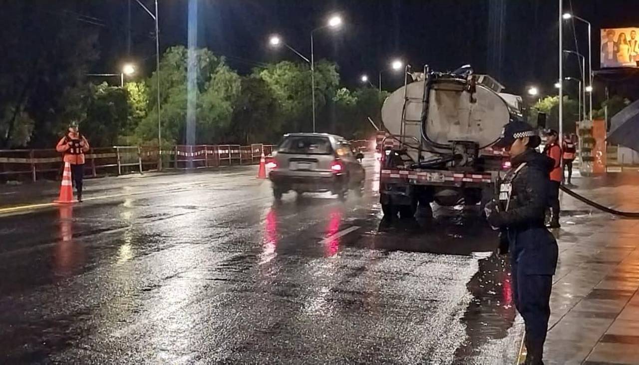 Intensa graniza acompañada de lluvias causaron afectaciones en Cochabamba