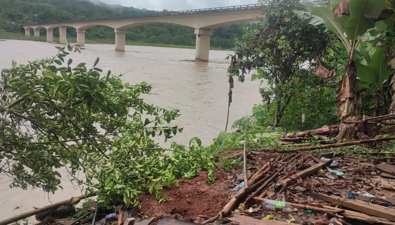 Suman 42 muertos y siete desaparecidos por la temporada de lluvias, según Defensa Civil