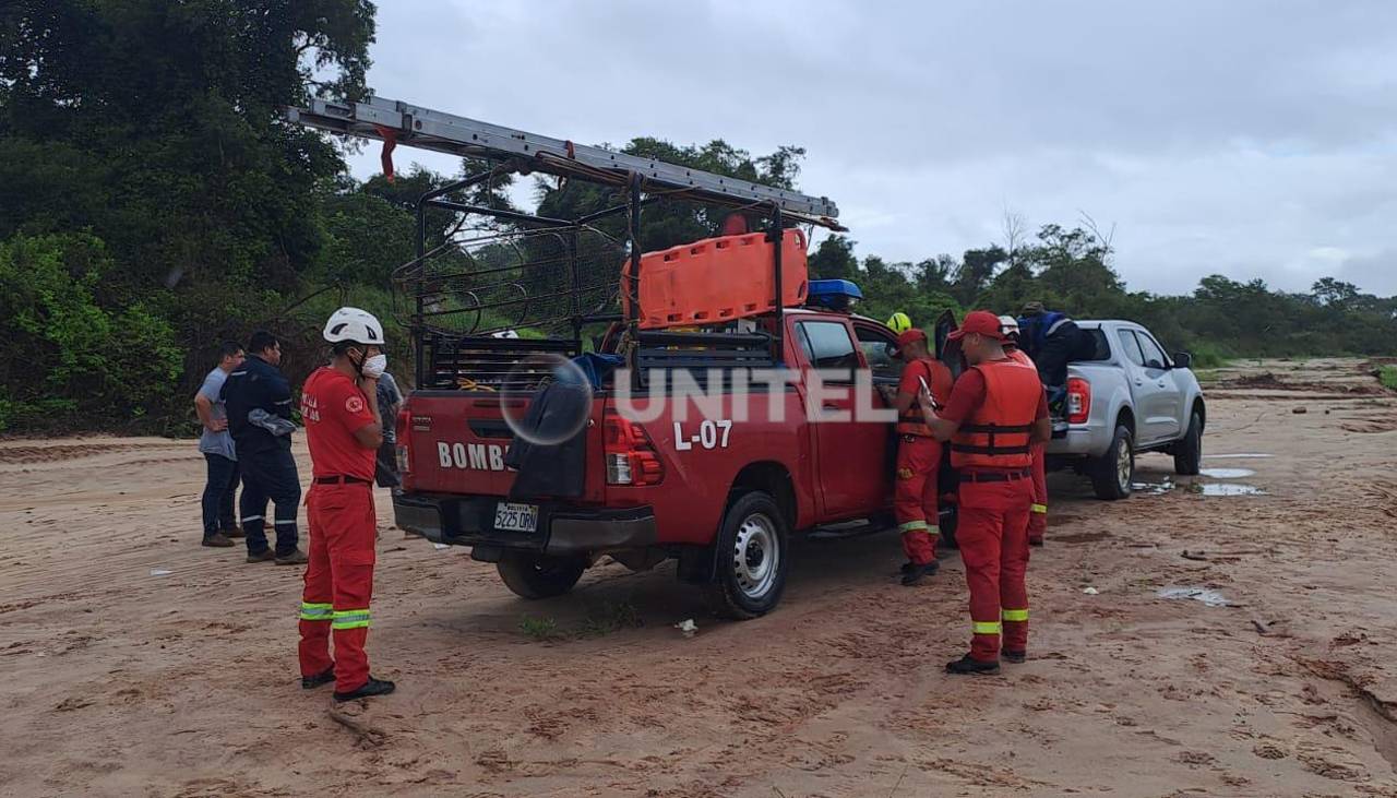 Hallan un cuerpo sin vida en el río Piraí y familiares de hombre desaparecido aseguran que es la persona que buscaban