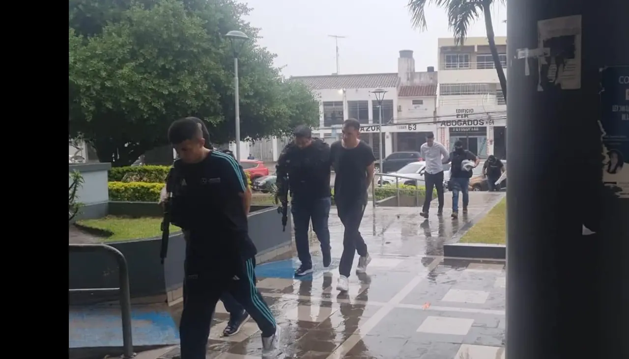 Capturan a tres extranjeros que usaban las RRSS para captar a sus víctimas y atracarlas