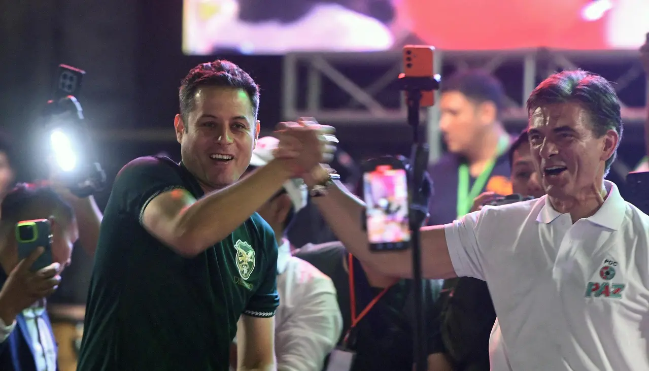 Lara dice que se invitará a organizaciones sociales al acto de toma de posesión