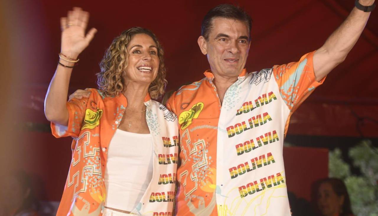 Rodrigo Paz en el Corso Cruceño: “Estoy en uno de los lugares más grandes de la patria, hay que cuidar a Santa Cruz”