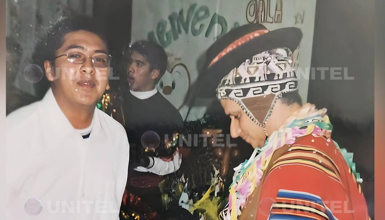 Con poncho y al ritmo de la morenada, así fue la visita del papa León XIV a Bolivia 