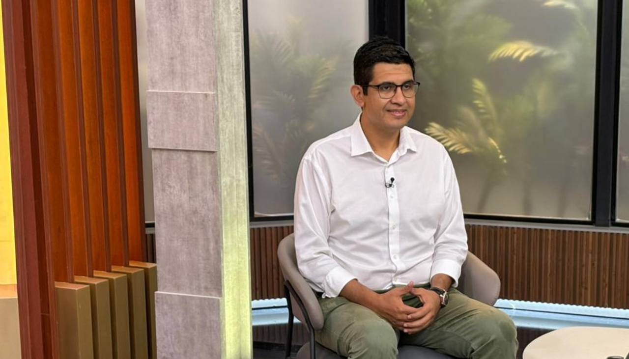“Vamos a ayudar a pacientes a que vayan a Brasil a hacerse atender”, compromete candidato Peña