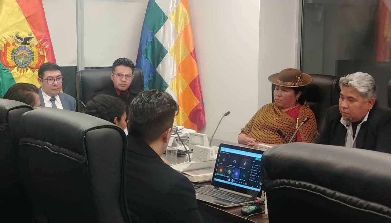 Comisión de Diputados posterga el tratamiento para unificar 10 proyectos de ley contra los bloqueos