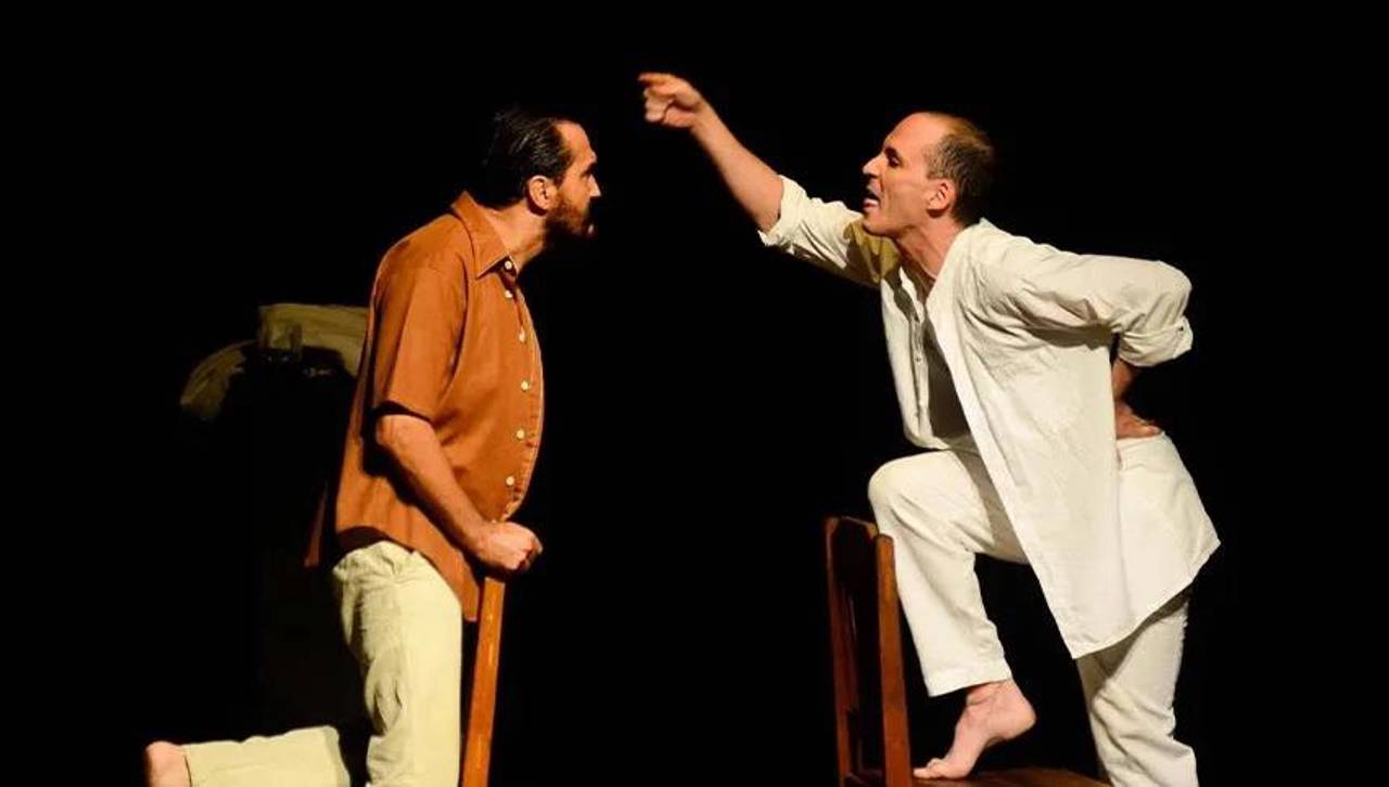 Gobernación y Alcaldía cruceña deben más de Bs 1 millón a los organizadores del festival de teatro, reclama APAC