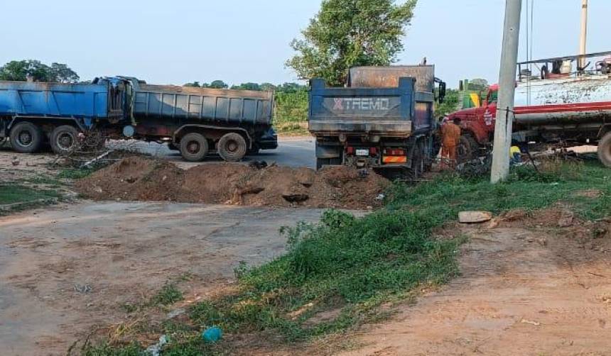 Santa Cruz: Bloqueo en el vertedero municipal es por sueldos adeudados desde julio, señalan trabajadores