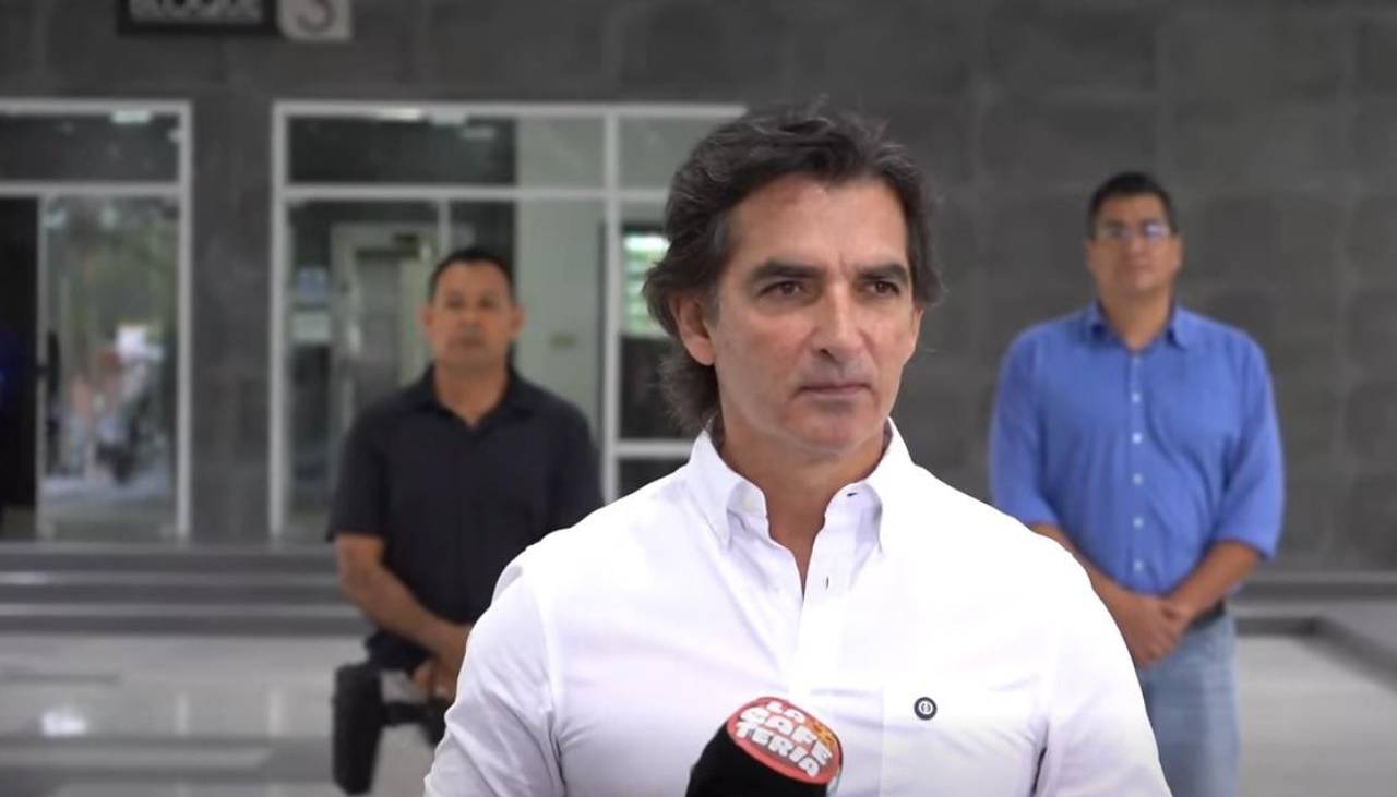 Alcalde cruceño alista denuncia contra la jueza que suspendió la audiencia de Jhonny por el caso malversación
