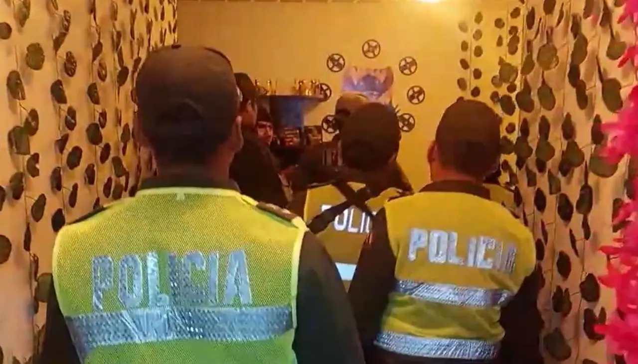 “Están siendo utilizados como moteles”: Solicitan clausura de ‘mini cines’ tras hallar a menores en su interior