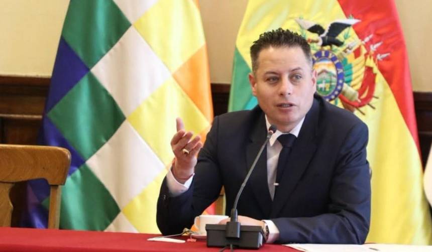 “Díganle la verdad al país: ¿cuánto gas nos queda?”, exige Lara tras decreto para importar el hidrocarburo