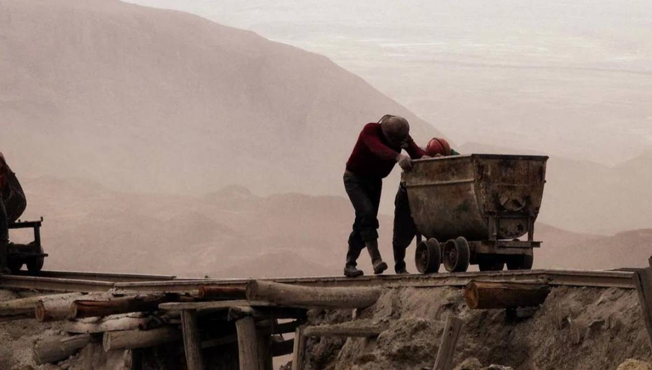 Violento enfrentamiento familiar por la tenencia de una mina deja 18 heridos en Potosí, reporta la Fiscalía 