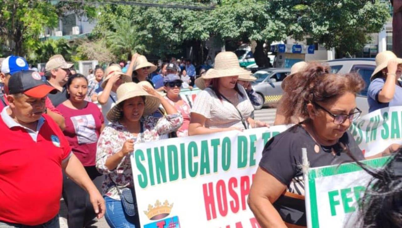 No habrá atención toda una semana en centros de salud y hospitales de Santa Cruz por paros de trabajadores y médicos